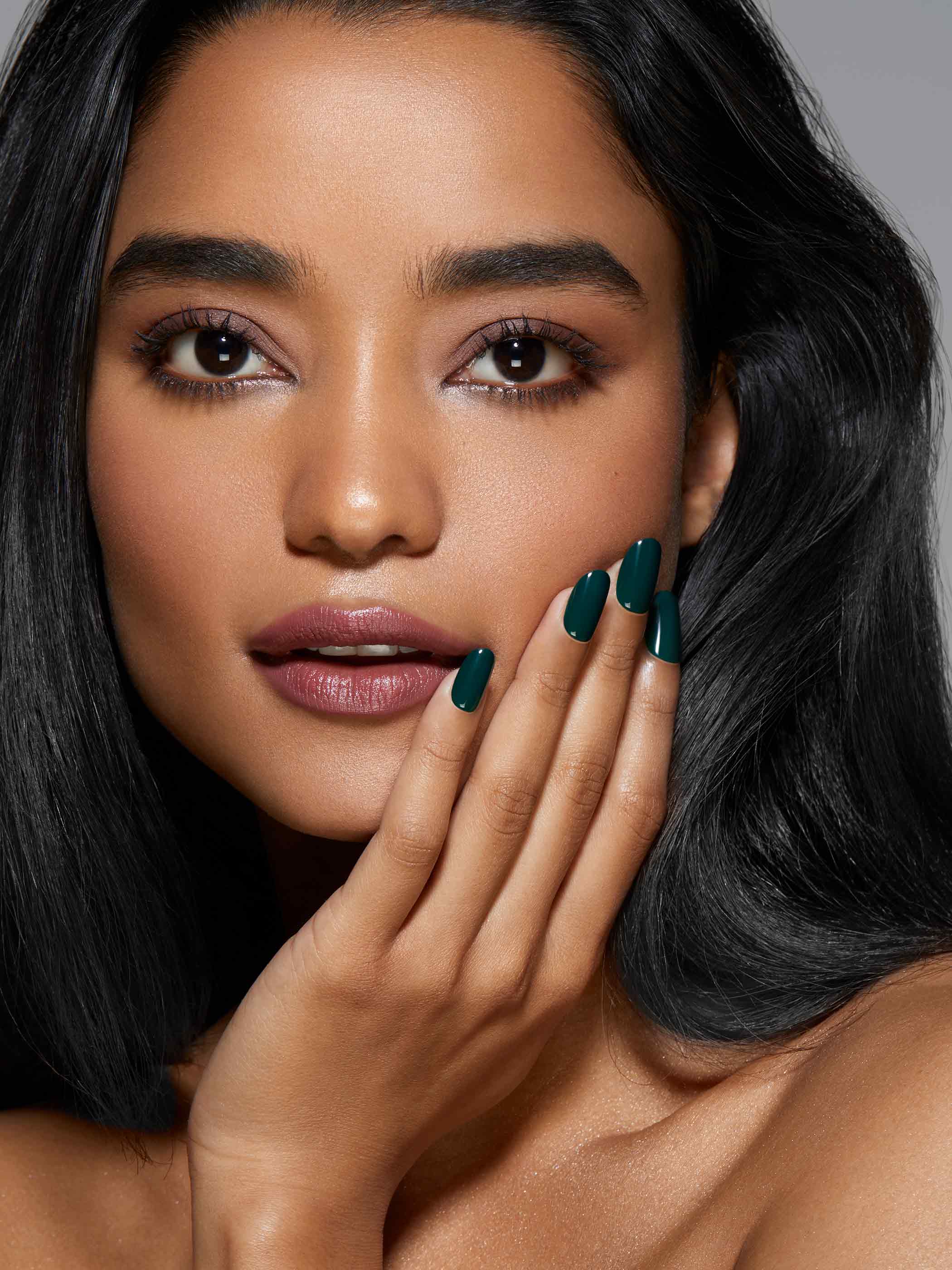 Award-Winning Reusable Pop-On Manicures | Better than traditional press-on nails STATIC NAILS Award-Winning Reusable Pop-On Manicures | Better than traditional press-on nails STATIC NAILS