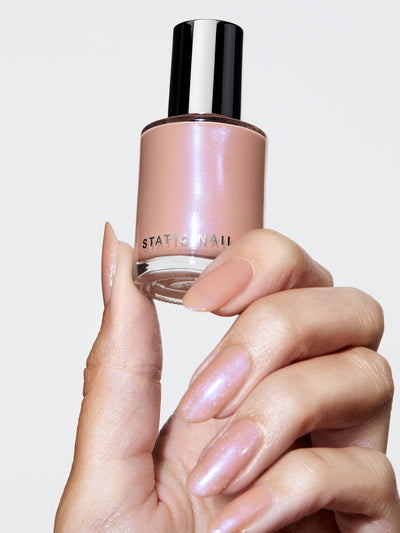 SOFT GLAZE 5-IN-1 RAPID GROWTH NAIL TREATMENTnude nail polish with glazed nail polish