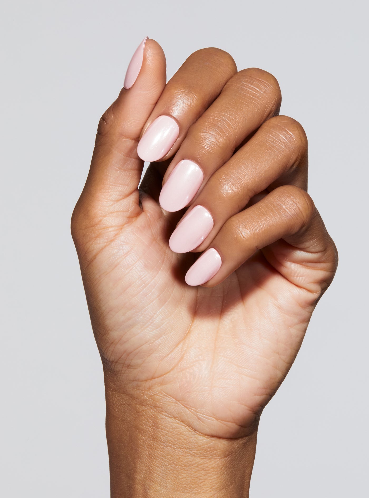 Glazed pink round nail