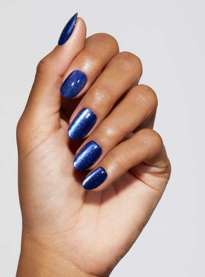 Velvet navy blue nail