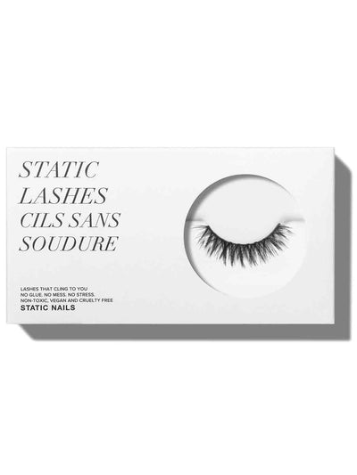 Natural short length airy rounded lash,